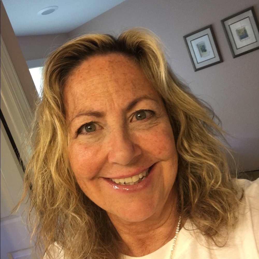 Meet your Posher, Pamela